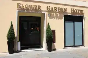 Flower Garden Hotel, Рим