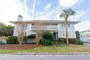 High Tide by Tybee Vacation Rentals, Тиби-Айленд