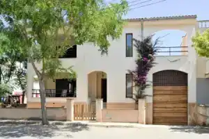 House in S'illot Near Sandy Beach, Са-Кома