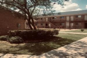 Hallmark Inn and Suites, Килин