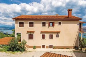 Amazing Home in Lovran With Wifi and 0 Bedrooms, Ловран