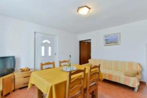 Kosta - 150 m From Beach - A1, Zubovići