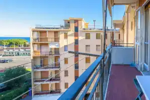 Nido al Mare a Loano - 50 mt dal mare, Лоано