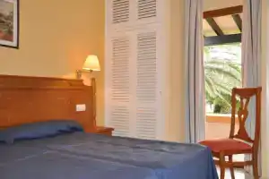 Hotel «Club Sunway Punta Prima», Пухольс