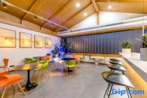 Floral Lux Hotel·Beizheng Hotel (Tianmenshan National Forest Park Store), Чжанцзяцзе