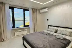 Студия с видом на Волгу, Чебоксары