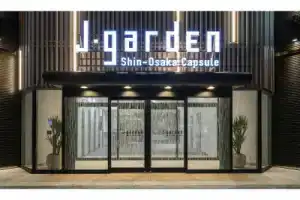 Capsule Hotel j Garden Shin-Osaka, Осака