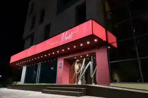 Monet Hotel, Пловдив