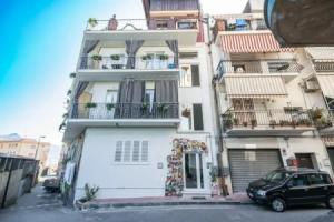 B&B Il Muro Vecchio Studios, Джиардини-Наксос