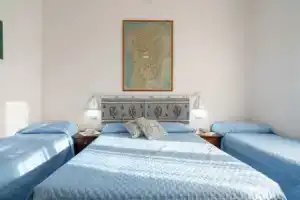 Affittacamere AioSardegna Al Porto-Camera 3_al_Porto, Кальяри