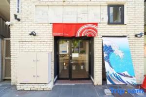 Yokohama Chinatown 3 min walk / Motomachi & Nihon-Odori Station 5 min walk / Cabin-style rooms, Иокогама