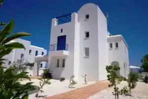 Latchi Riviera Beach Villa No.2, Полис-Хрисохус