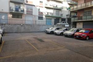 One bedroom appartement with sea view and furnished balcony at Messina 2 km away from the beach, Мессина