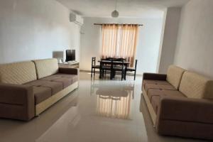 Kalpazo Golemi Plus Apartments, Голем