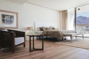 CHALET 95, Lujo y Piscina Infinity, Адехе