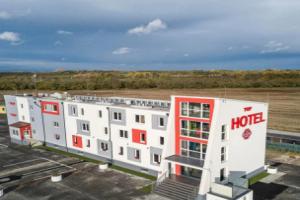 Autohof Hotel Hegyeshalom, Хедьешхалом