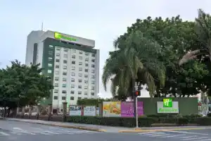 Holiday Inn Guadalajara Expo Plaza Del Sol, An Ihg Hotel, Гвадалахара