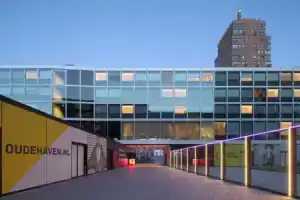 Отель «citizenM Rotterdam», Роттердам