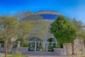 Sharjah Premiere Hotel & Resort, Шарджа