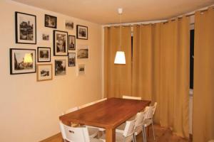 Amazing Home in Darlowo With 4 Bedrooms and Wifi, Дарлувко