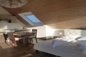 Gästehaus Romme, Лар