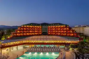 Delphin Deluxe Resort, Окурджалар