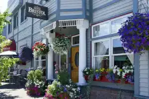 Отель «The Bristol», Стимбоут-Спрингс