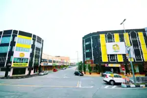 Golden Roof Hotel Ampang Ipoh, Ипох