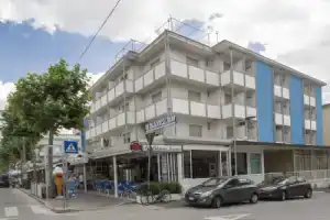 Hotel «Sanremo», Римини