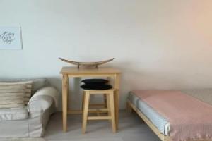 Charming 1-bedroom Apartment in Tampere With Fireplace, Тампере