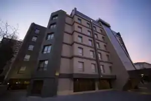 Point Hotel Baku, Баку