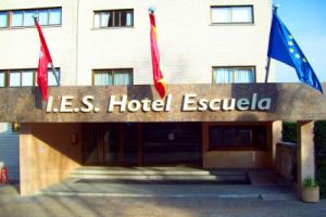 Hotel «Escuela Madrid», Мадрид