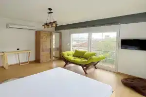 Lb Boutique Hotel, Адрасан