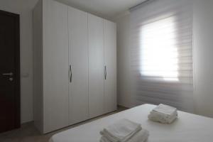 Welcomely- Xenia Boutique House - Apt 10, Ольбия