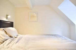 Charming 2 Bedroom House In The Heart Of Hove By The Sea, Брайтон