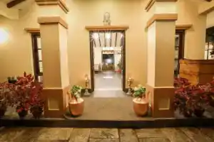 Отель «Atithi & Spa», Покхара