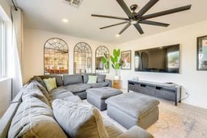 Families w/ Pets Welcome! Home 4 Mi to Dtwn Tempe, Меса