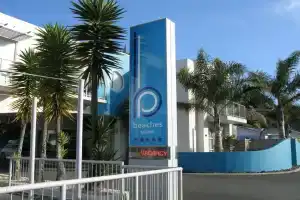 Beaches Nelson, Нельсон