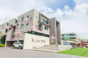 B-Lay Tong Beach Resort, Патонг