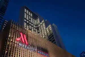 Отель «Bangkok Marriott Marquis Queens Park - Sha Extra Plus», Бангкок