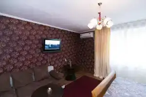 VIP Apartments Faraon Centr 1 floor, Сумы