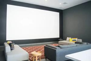 424 15th St Executive 2br, Сан-Диего
