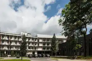 Отель «Sanatorium Uzdrowiskowe Augustów», Августув
