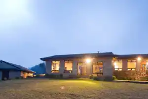 Отель «Hananoie-A Permaculture», Покхара