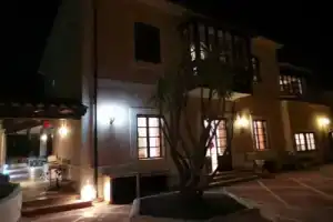 Luxury Villa for 16 people with seaview, pool and bbq, Пальма-де-Майорка