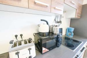 Airport 3 Room Apartment, Ратинген