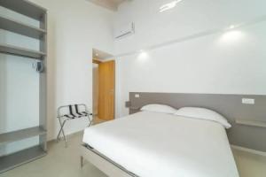 Nuova - Luxury Rooms & Apartment, Ольбия