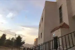 Rakan Apartment, Вади Муса