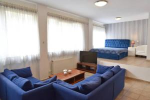 A Modern Bright Studio In The Center Of Kastoria, Кастория