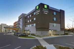 Holiday Inn Express & Suites Lenexa Overland Park Area, Оверленд-Парк